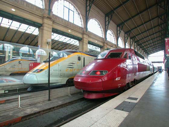 Gare du Nord with high speed Trains 'Eurostar' leaving for London and 'Thalys' leaving for Bruxelles/Cologne