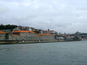 Phonebook of Porto.com (+351 22) - Porto, 3rd largest city of Portugal (population 233 465 people) 